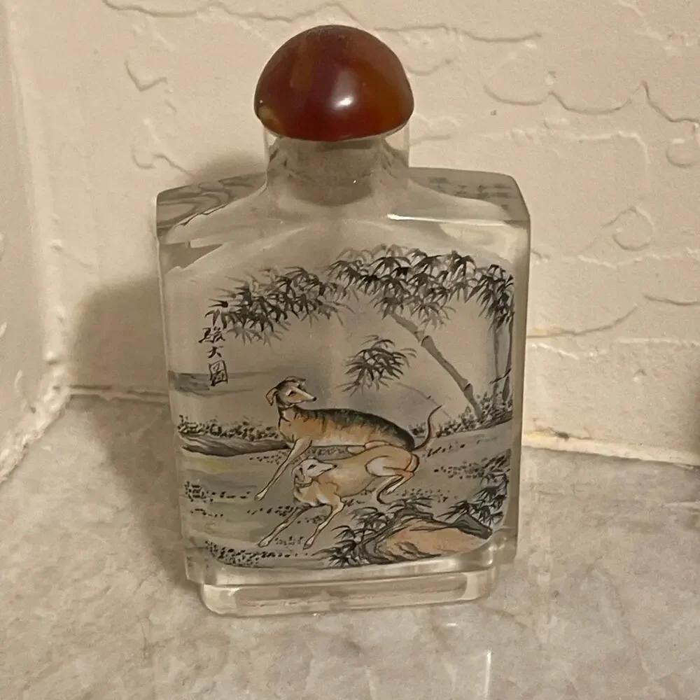 Vintage snuff Bottle asian with dogs